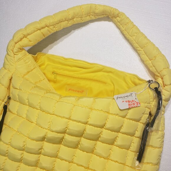 Free People Movement Women's Quilted Carryall in Sour Citrus NWT - Picture 5 of 8